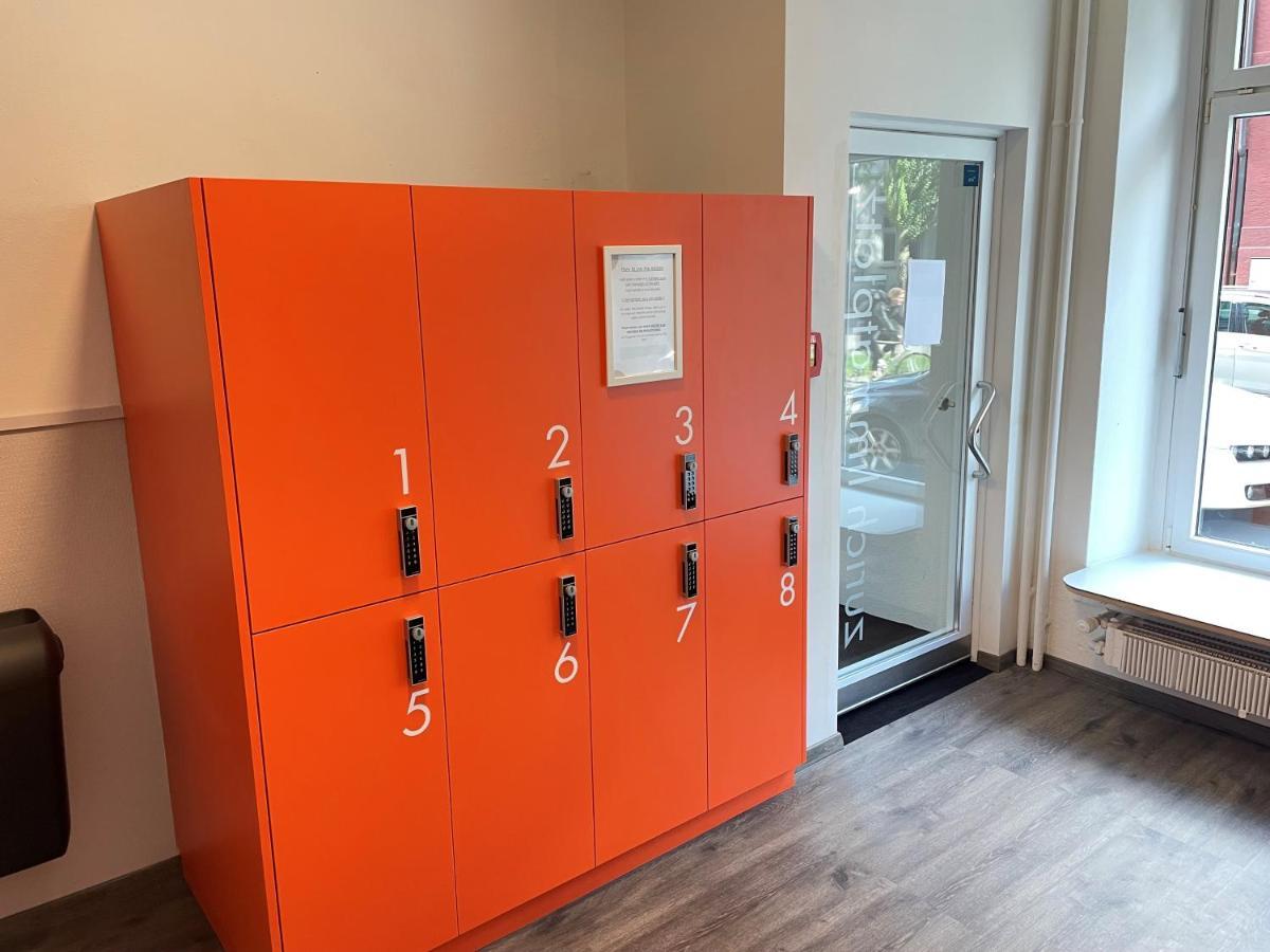 Easyhotel Zuerich Limmatplatz Exteriör bild