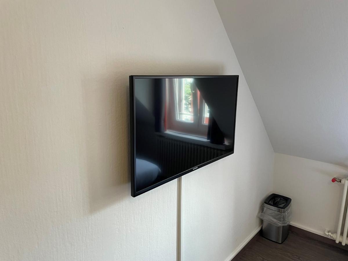 Easyhotel Zuerich Limmatplatz Exteriör bild